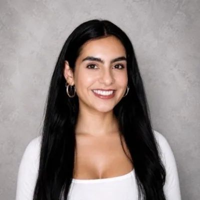 María José Betances, Consultora Comercial